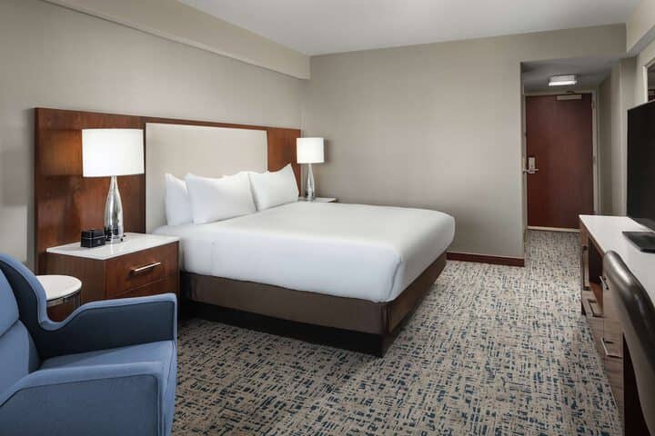 Room 22 of 67